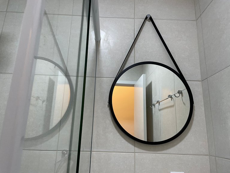 P24. Suíte em prédio residencial na Mooca. Como em um hotel.