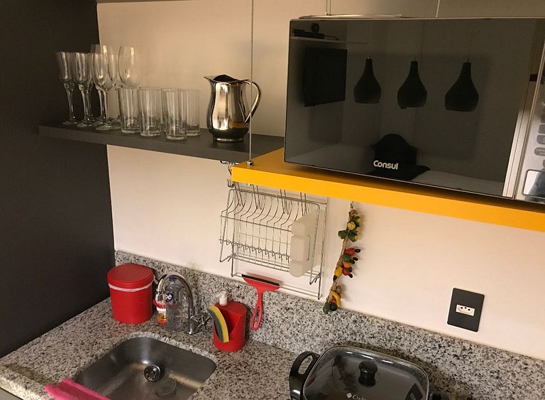Apto Studio 501 mobiliado com linda vista