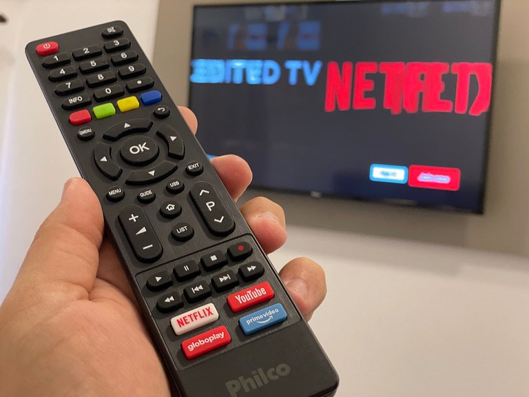 Studio Privativo com Smart TV 43" na Mooca