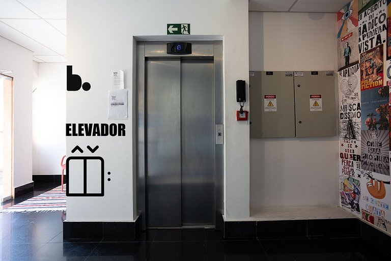 Suíte Compacta e Funcional para Curtos Períodos