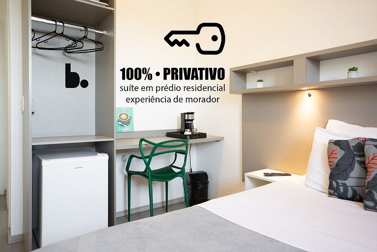 Suíte Compacta e Funcional para Curtos Períodos