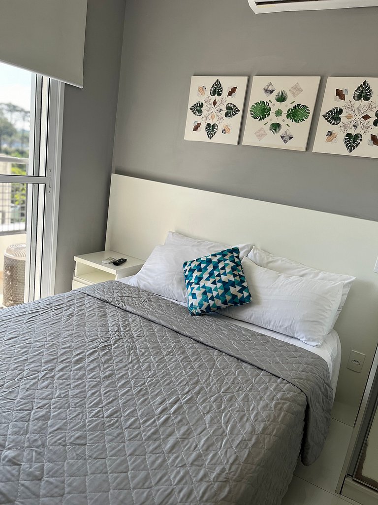 Studio Executivo c/ Garagem – Granja Viana | Cotia